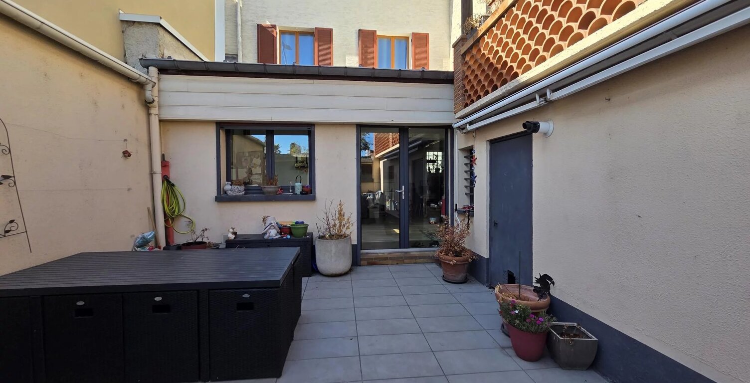 MAISON DE VILLE QUARTIER AVENUE D'EPERNAY — photo 1