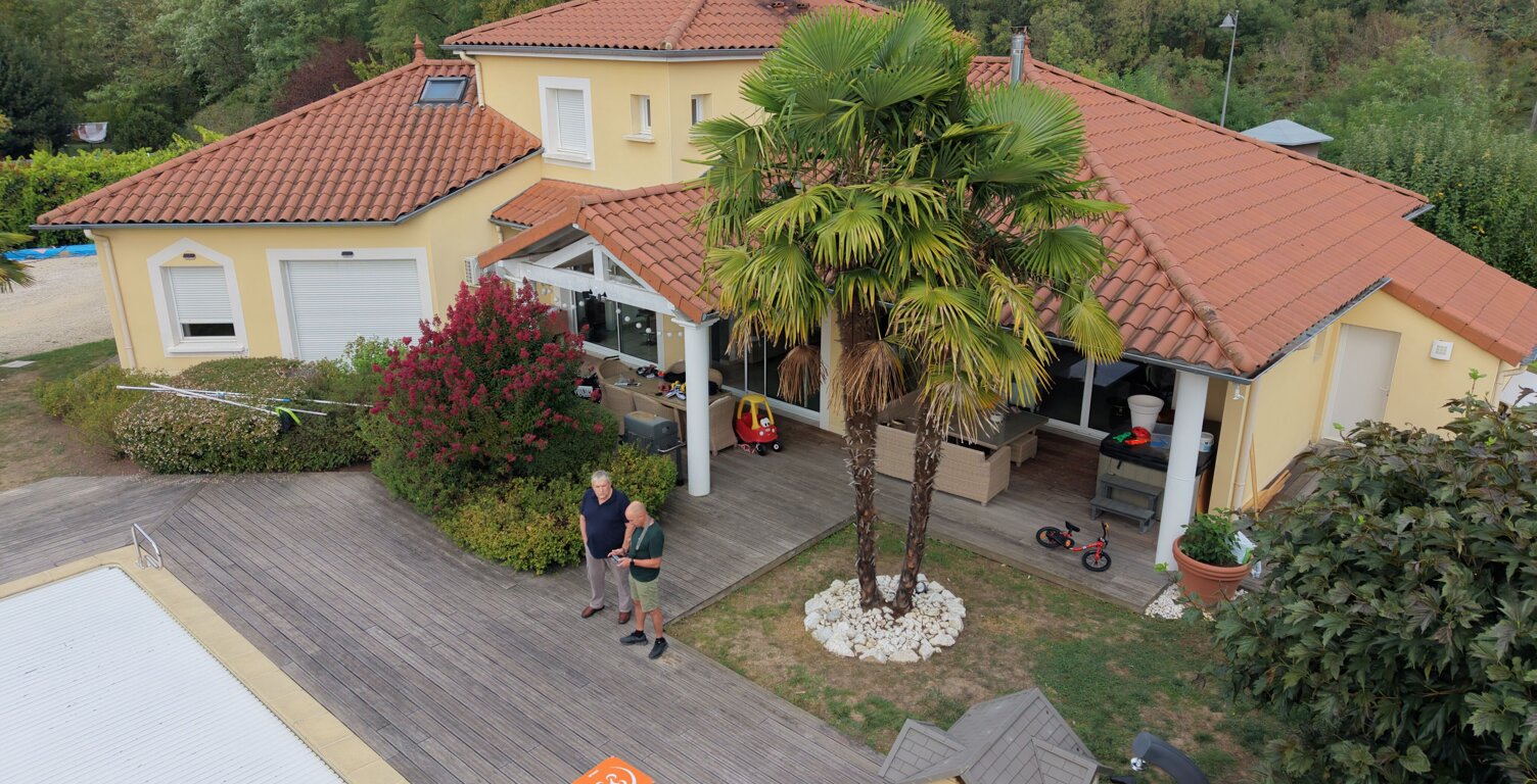 Vente maison  220 m² Hauterive (03270) — photo 1