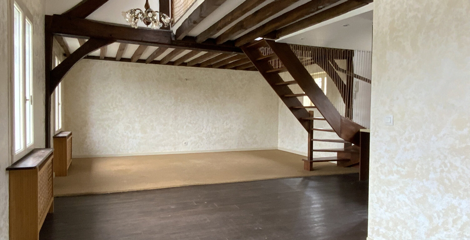 A LOUER centre ville charmant F3 en duplex — photo 1