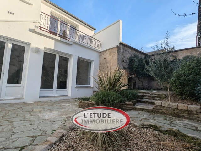Maison de bourg rénovée à neuf avec garage   Haute-Goulaine — photo du bien