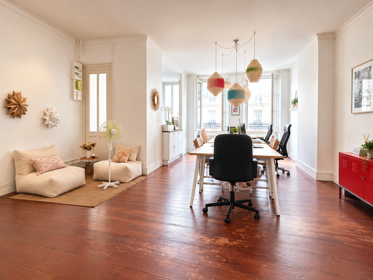 BORDEAUX - SAINT SEURIN - APPARTEMENT - T3 - 86 m2 Loi Carre — photo 1