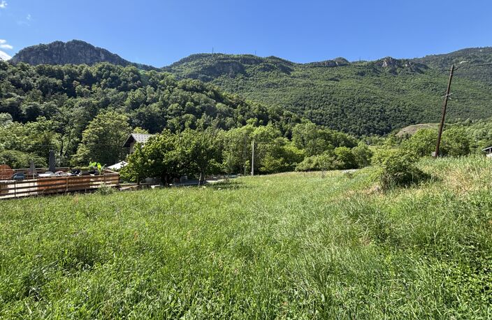 Terrain constructible proche Notre-Dame-du-Pré  — photo 3