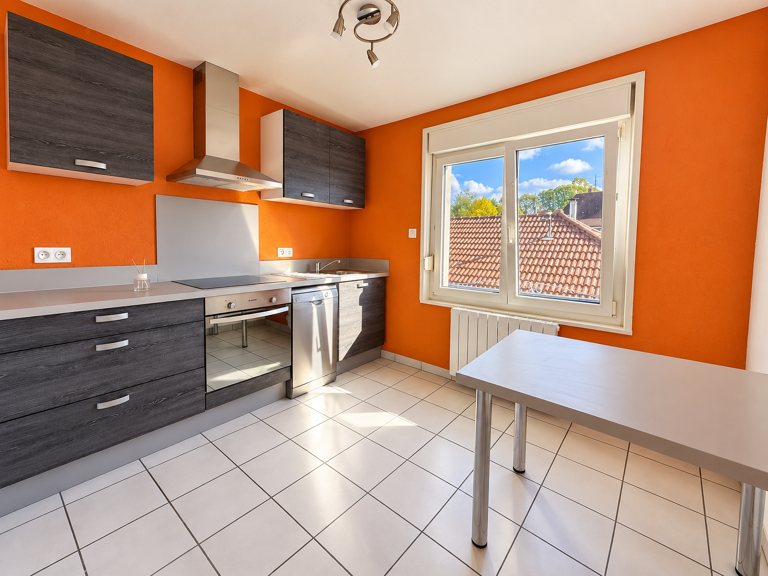 TREVILLERS - APPARTEMENT F3 AVEC GARAGE — photo 1