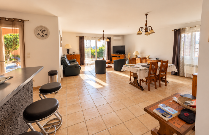 Vends villa de plain pieds 3 faces, 3 chambres, avec garage — photo 3