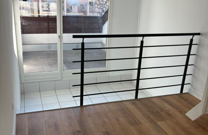 Location appartement 1 pièce 30 m² à Grenoble (38000) — photo 3