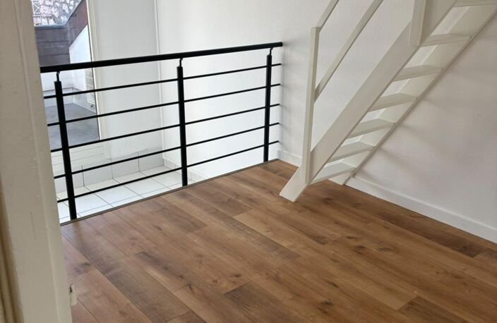 Location appartement 1 pièce 30 m² à Grenoble (38000) — photo 5