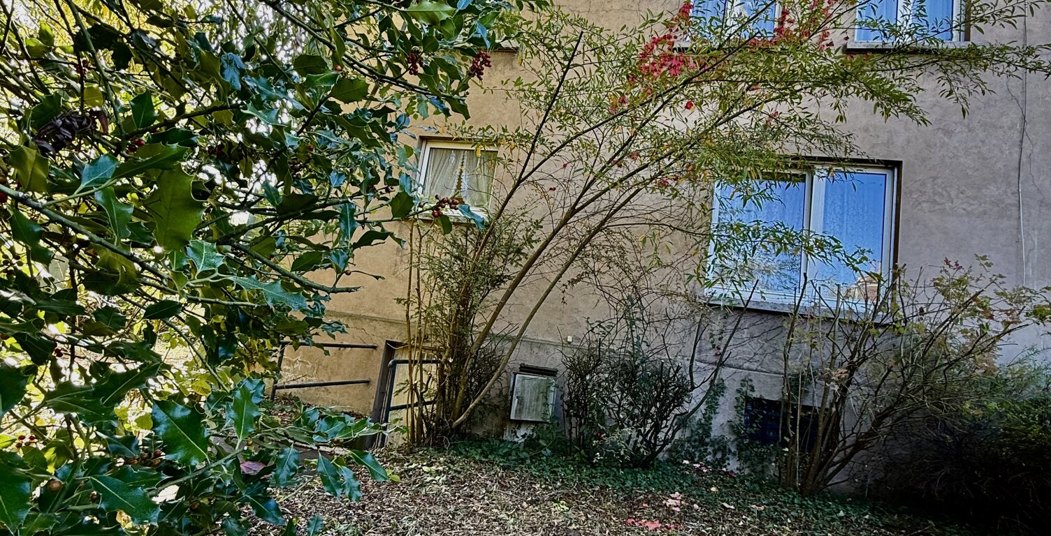 HAGONDANGE: maison avec cachet sur environ 12 ares de terrain — photo 1