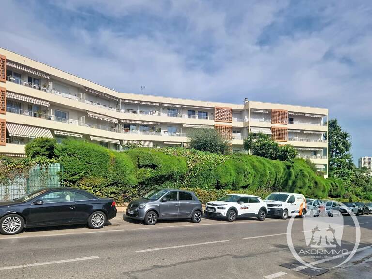 APPARTEMENT 3 pièces avec cave et parking — photo 1