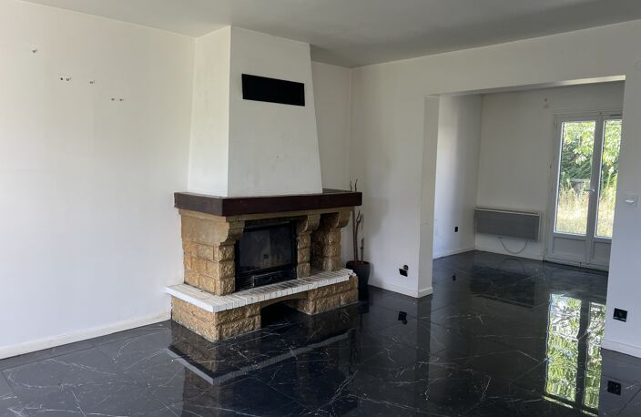 Vente maison 5 pièces 128 m² Pont-Sainte-Maxence (60700) — photo 2