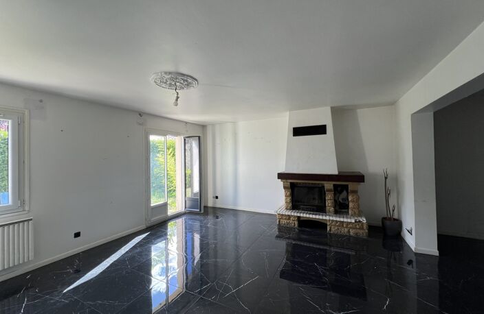 Vente maison 5 pièces 128 m² Pont-Sainte-Maxence (60700) — photo 3