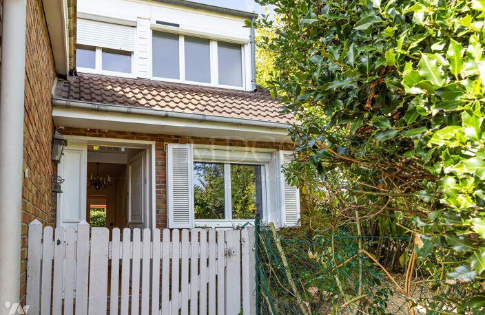 Vente maison 4 pièces 109 m² Les Loges-en-Josas (78350) — photo 3