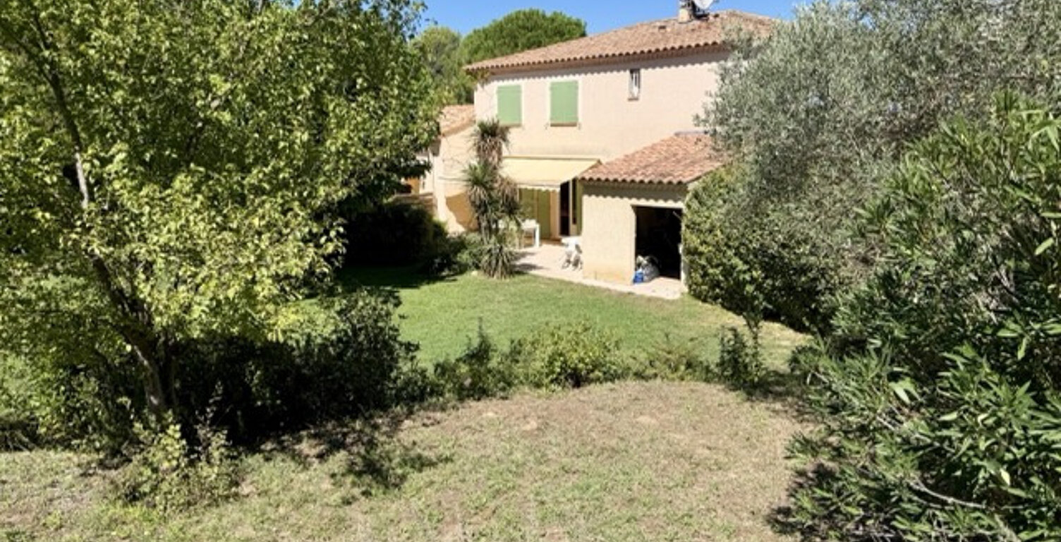 MAISON T7 AVEC JARDIN ET PISCINE A VENDRE SUR AIX - LES MILL — photo 1