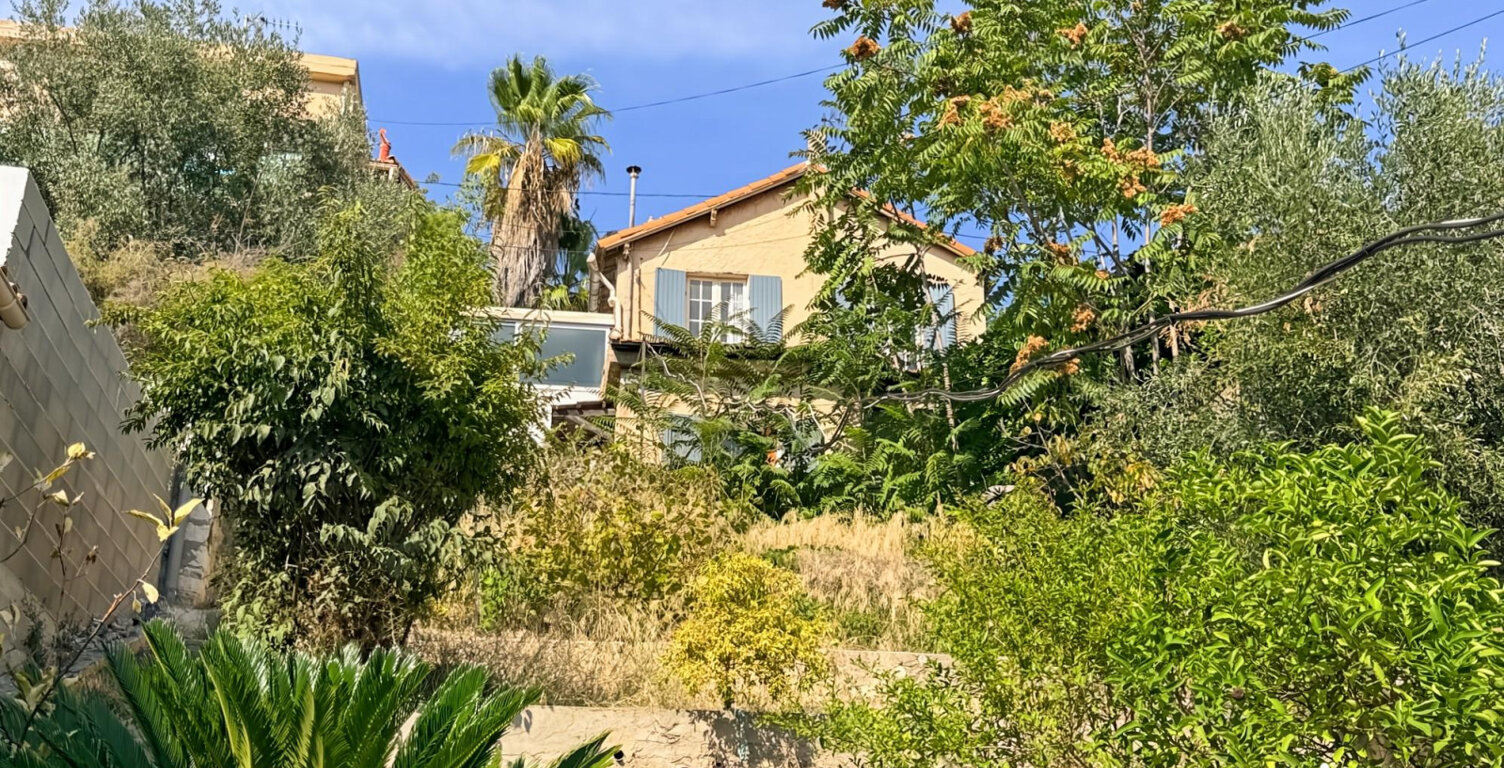 Maison à rénover - jardin -possibilité 2 logements — photo 1