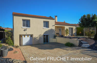 7 minutes LA CHATAIGNERAIE - Jolie maison d'habitation 4 cha — photo du bien