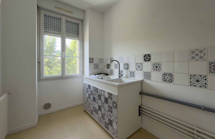APPARTEMENT 60 M2 - COEUR LATRESNE - 2 CH — photo 4