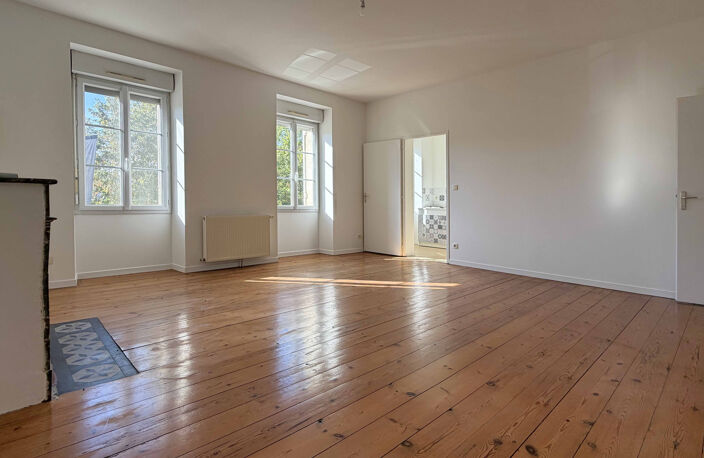 APPARTEMENT 60 M2 - COEUR LATRESNE - 2 CH — photo 5