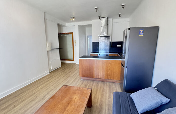 JUAN LES PINS RUE DES ILES PROCHE MER — photo 2