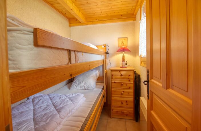 3 Pièces duplex mezzanine centre village HII — photo 4