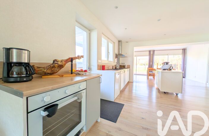 Vente Maison/villa 6 pièces — photo 2