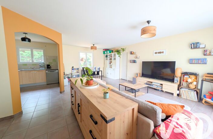 Vente Maison/villa 5 pièces — photo 2