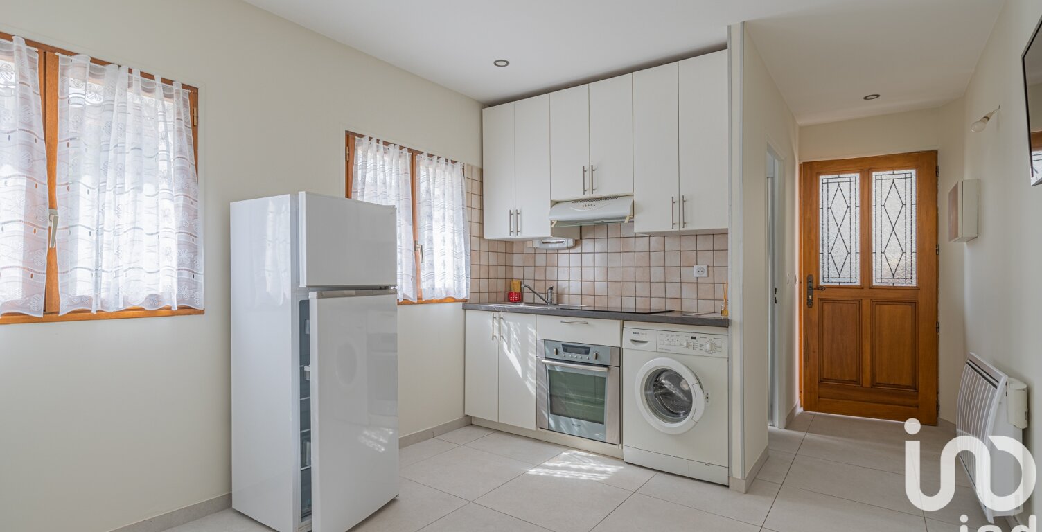 Vente Studio 1 pièce — photo 1