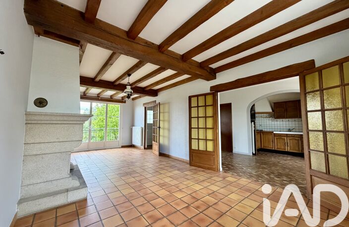 Vente Maison/villa 8 pièces — photo 3