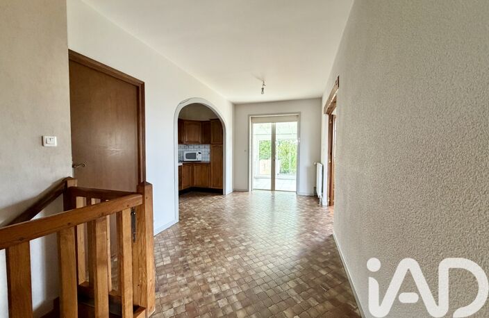 Vente Maison/villa 8 pièces — photo 5