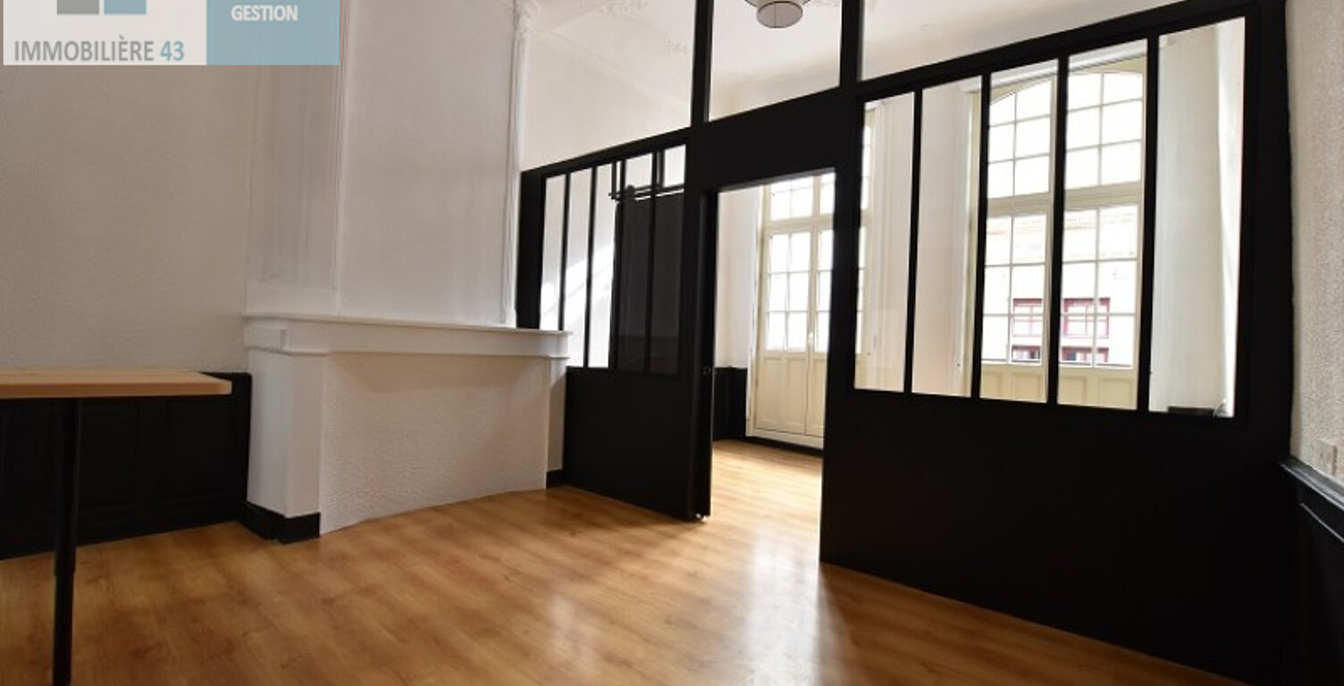 STUDIO CUIS EQUIPEE LE PUY EN VELAY - 1 pièce(s) - 35 m2 — photo 1