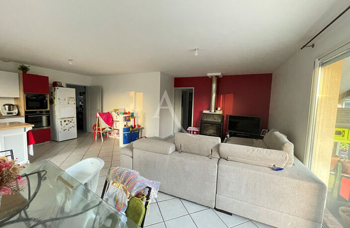 Maison T4 de 98m² à Razengues — photo 3