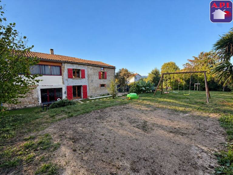 Maison 7 pièces 225 m² — photo 1
