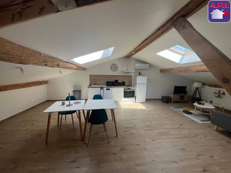 APPARTEMENT T2 MEUBLE JARDIN COMMUN — photo 1