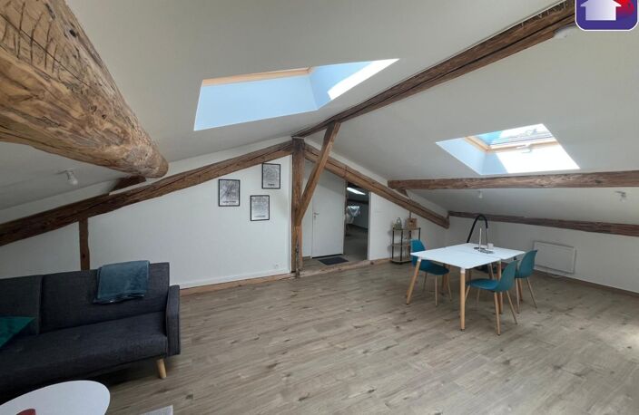APPARTEMENT T2 MEUBLE JARDIN COMMUN — photo 2