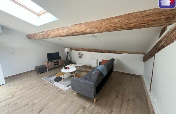APPARTEMENT T2 MEUBLE JARDIN COMMUN — photo 3
