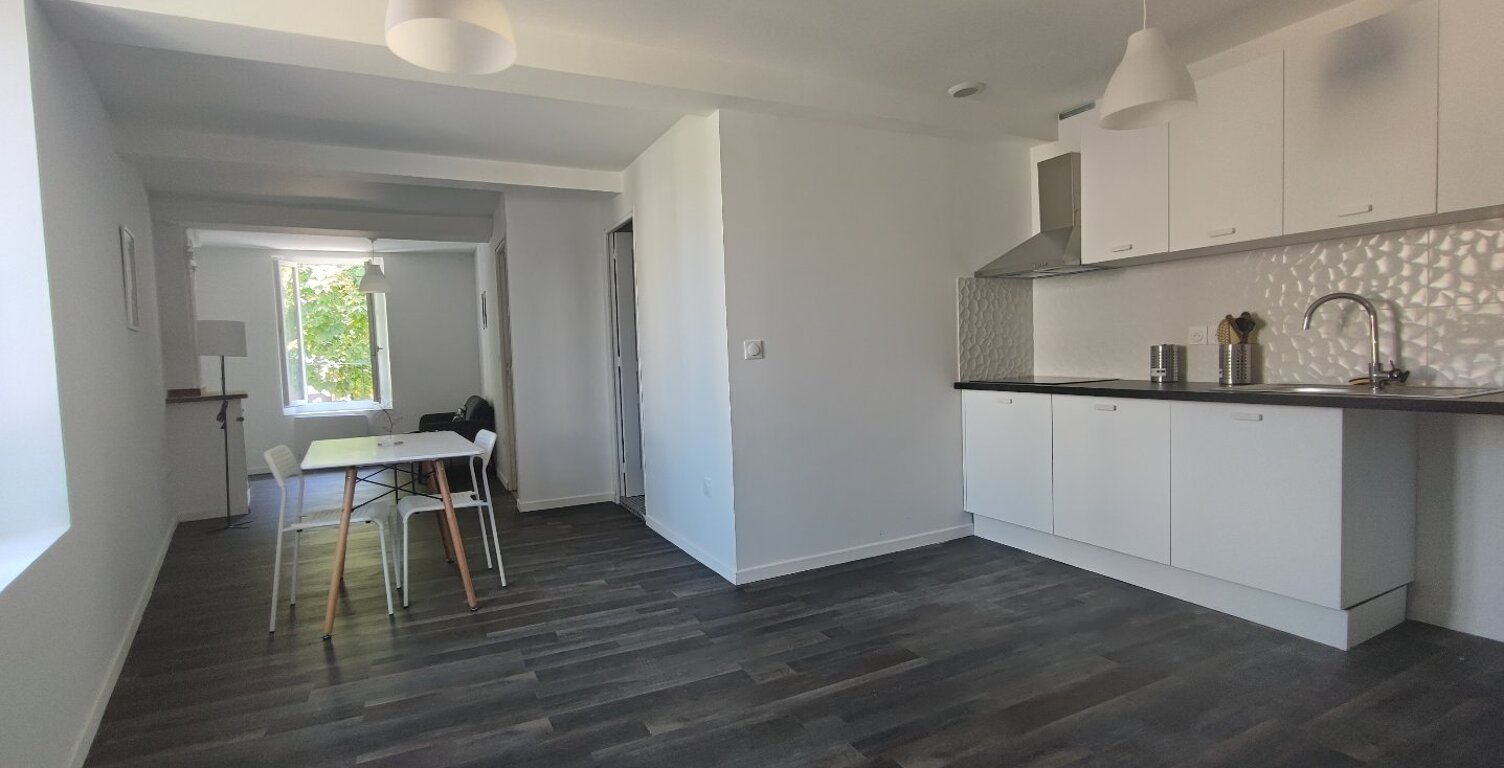 APPARTEMENT T2 MEUBLÉ — photo 1
