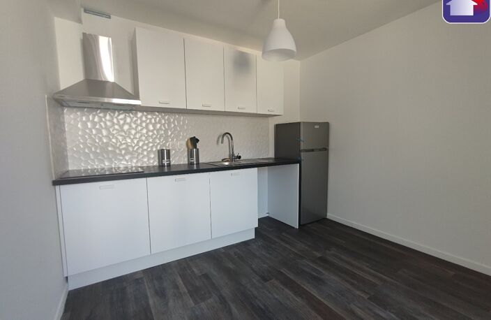 APPARTEMENT T2 MEUBLÉ — photo 2