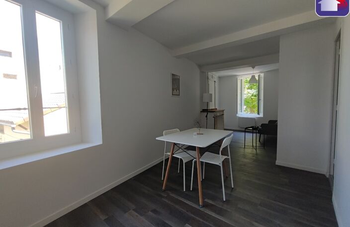 APPARTEMENT T2 MEUBLÉ — photo 3