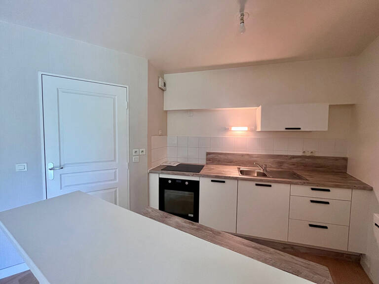 A Louer Appartement Pontivy  Bretagne Morbihan type 3 résidence calme 2 chambres Réf : A202CB — photo 1