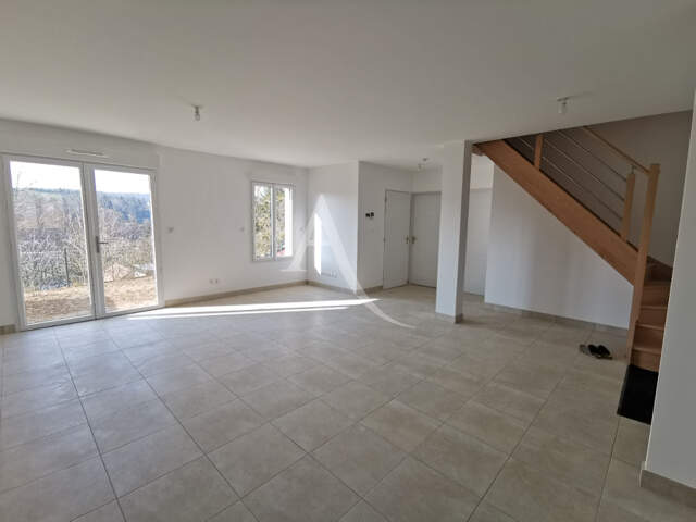 MAISON 5 PIÈCES  97m² + JARDIN - PROCHE MEULAN EN YVELINES — photo du bien