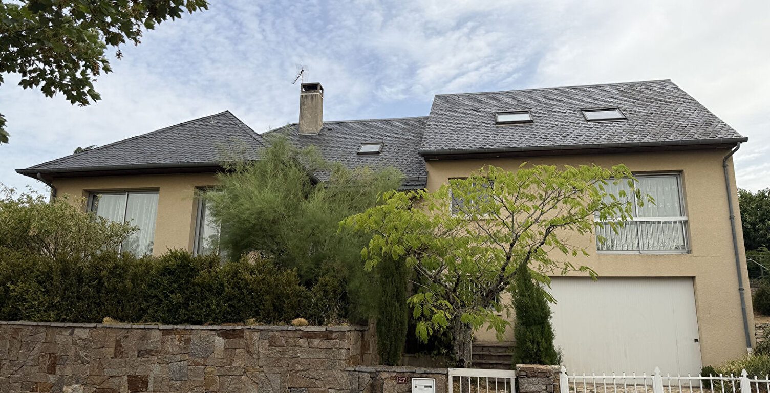 Sainte Radegonde, Grande Maison familiale - Parcelle de 931 m² — photo 1