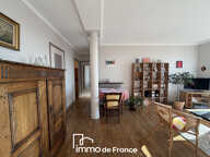 RODEZ Centre, Charmant Type 4 en dernier étage — photo 2