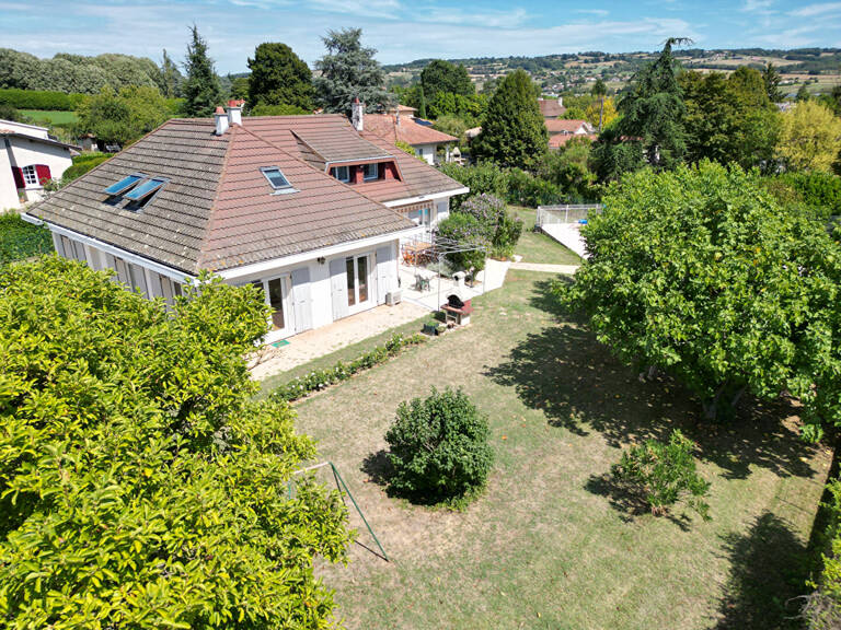Maison 8 pièces 238 m² — photo 1