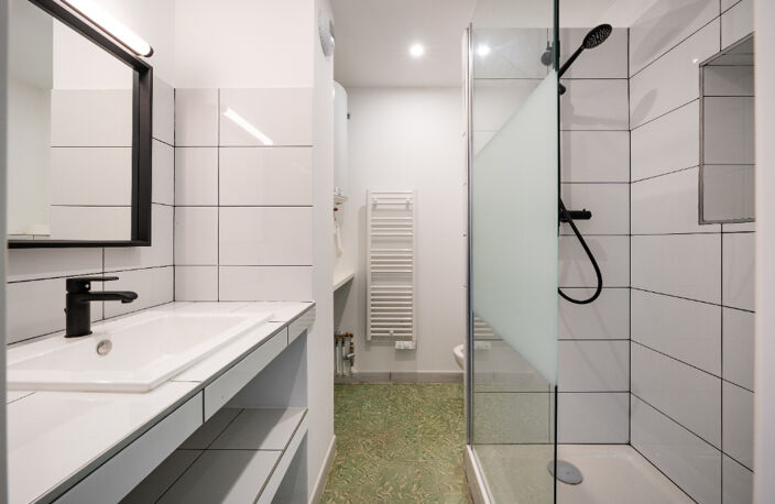 Aix en Provence centre ville - TYPE 1 + mezzanine - 27m² — photo 4
