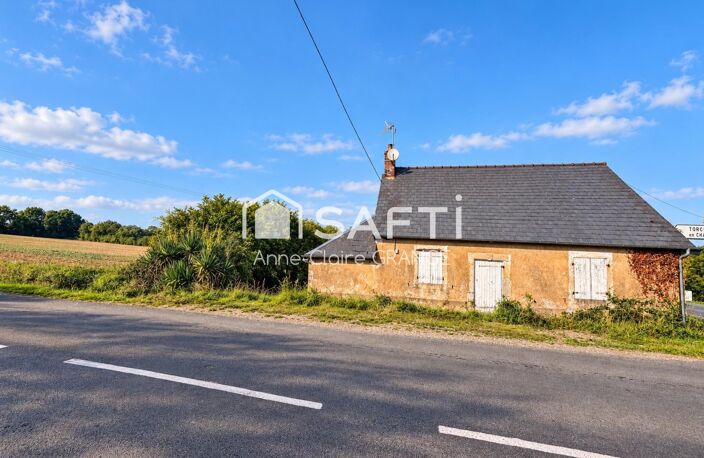 MAISON À RÉNOVER ENTIÈREMENT  ENVIRON 50 M²  TERRAIN CLOS D'ENVIRON 1 100 M²  PARENNES — photo 2
