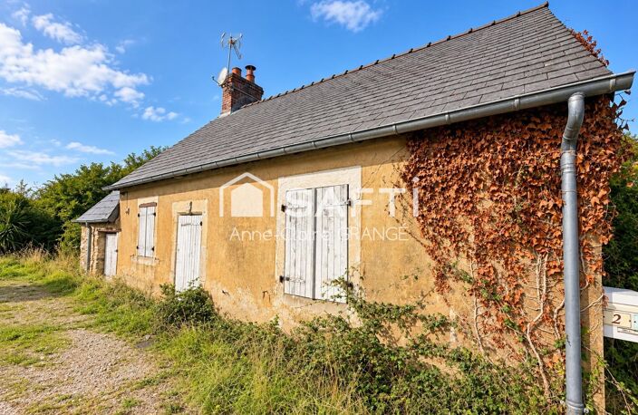 MAISON À RÉNOVER ENTIÈREMENT  ENVIRON 50 M²  TERRAIN CLOS D'ENVIRON 1 100 M²  PARENNES — photo 3