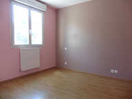 Appartement LAISSAC - 3 pièce(s) - 62.83 m²  - Terrain privatif - Garage & parking — photo 4