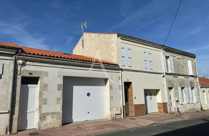 Grande maison familiale de 193.96 m2 avec piscine à Rochefort — photo 2