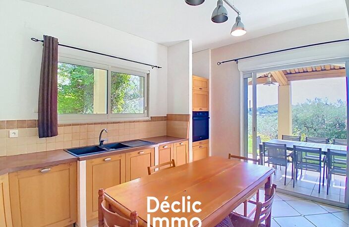 VILLA  - 5 PIECES  - 185M2 - 4 CHAMBRES - PISCINE CHAUFFEE - GARAGE - VUE MONT D'OR - MANOSQUE — photo 3