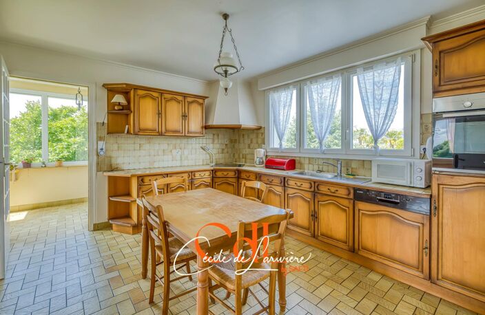 Une belle maison familiale au calme, à deux pas du centre de Landivisiau — photo 4