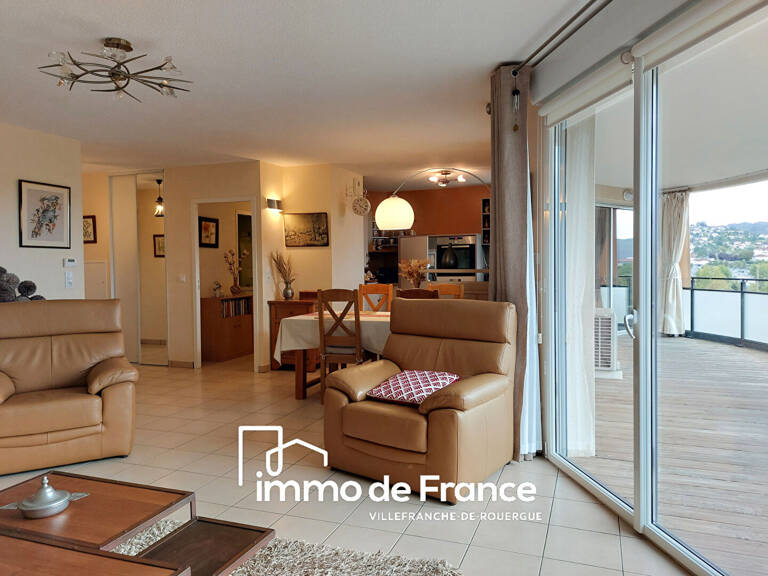 Appartement T4 de 93.69m²  avec parking et garage — photo 1