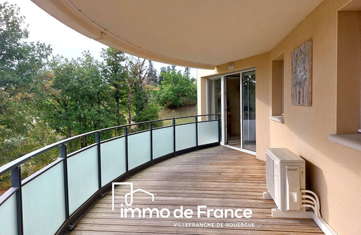 Appartement T4 de 93.69m²  avec parking et garage — photo 2